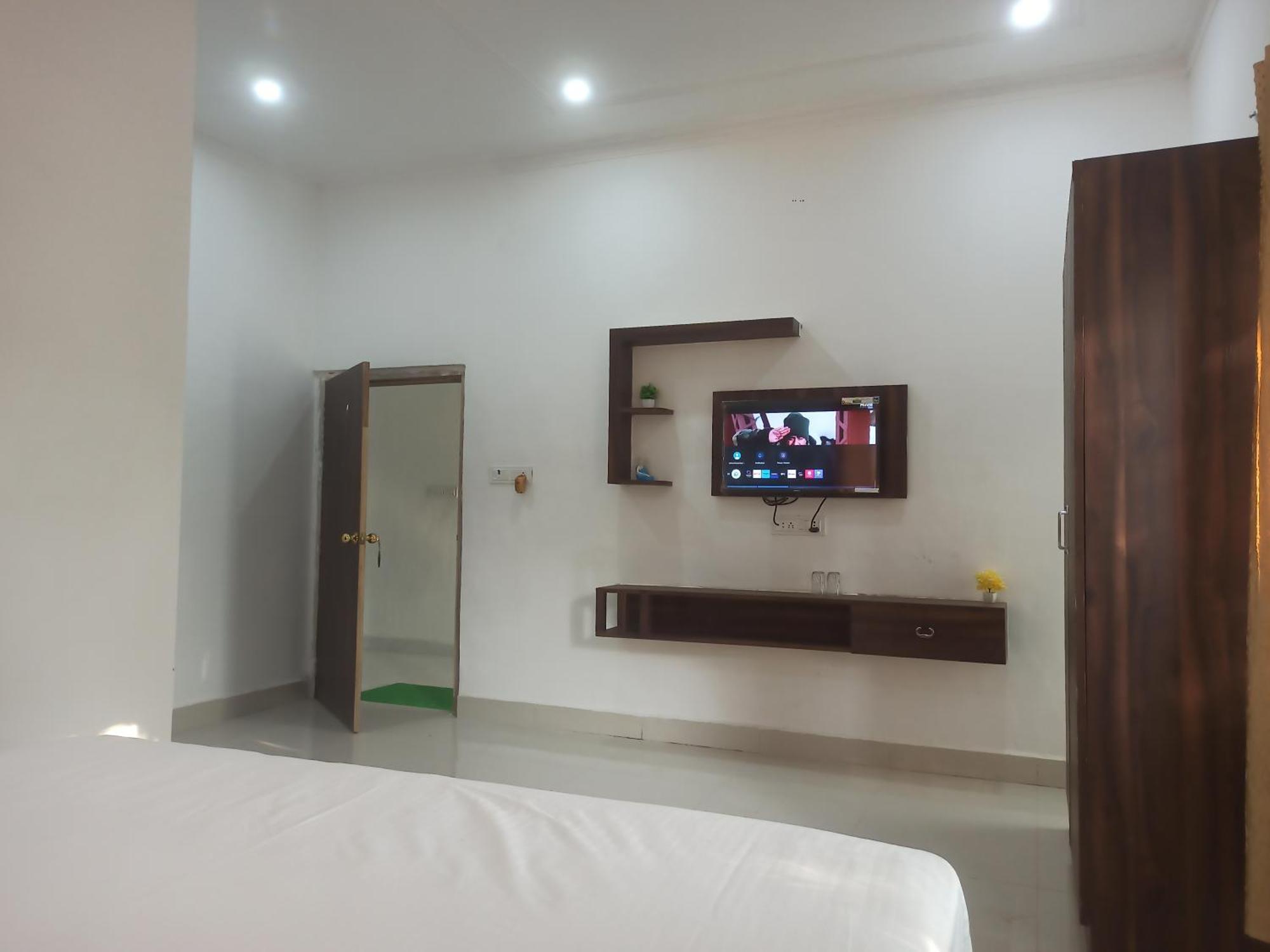 Abhiram Homestay ขชุราโห ภายนอก รูปภาพ